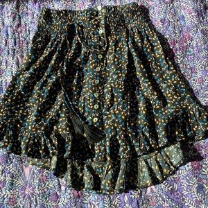 Black Ruffle Flower Skirt - Bohemian or Flower Child >3